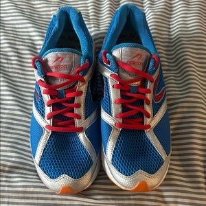 Newton Gravity - 9.5